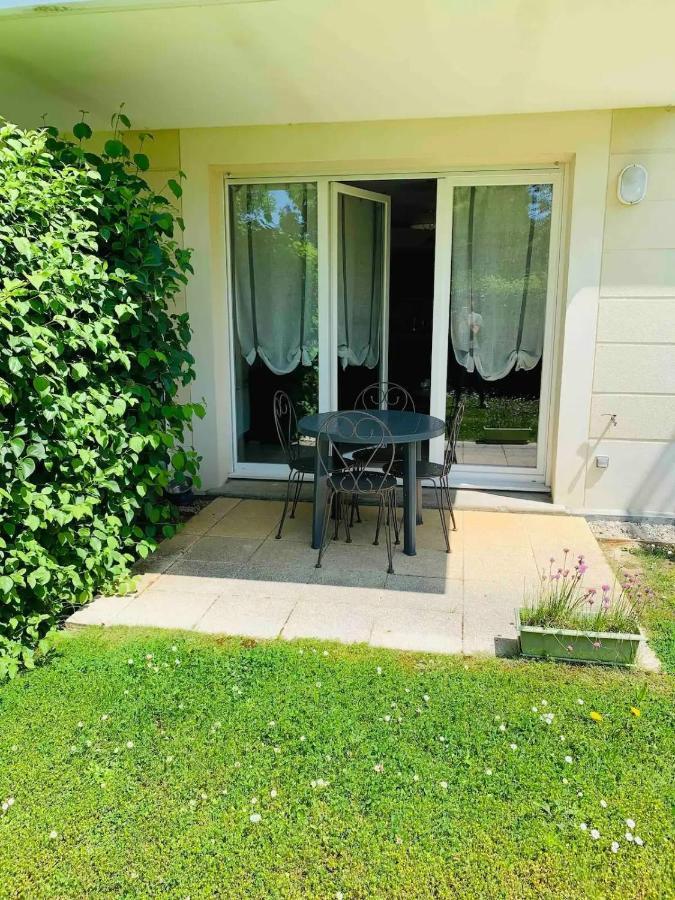 Quiet Apartment With Garden And Optical Fiber Cabourg Bagian luar foto